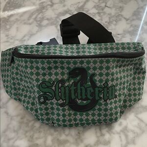 Warner Bros. Slytherin Green Patterned Belt Bag